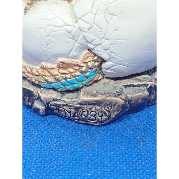 Windstone Editions Hatching Dragon Figurine by M. Peña ©1984 – Near Mint - Picture 4 of 7